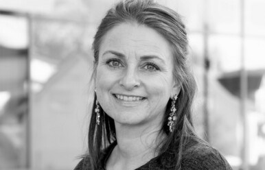 Ellen lys.jpg