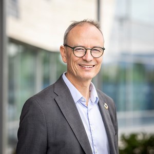 bjørn mindre.jpg bjørn mindre.jpg